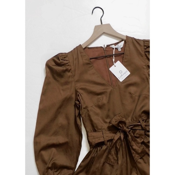 NWT!! LAROQUE Emma Dress Solid Brown Tie Waist Puff Sleeves Pleated X-Small - Picture 4 of 13